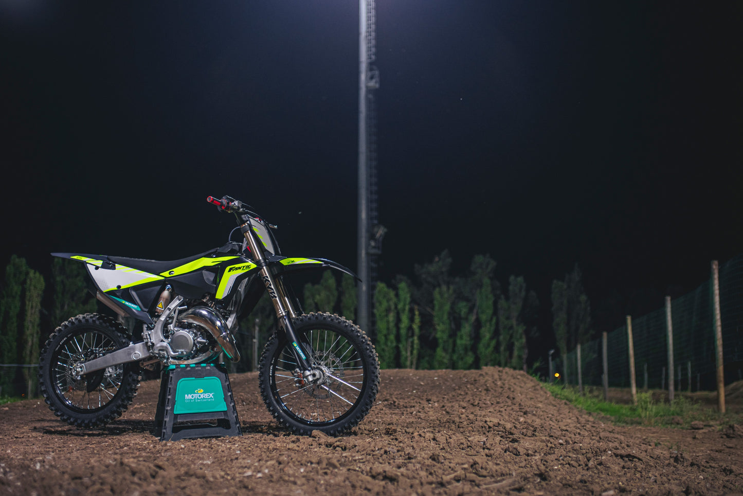 FANTIC XX125 MY24 BLACK EDITION