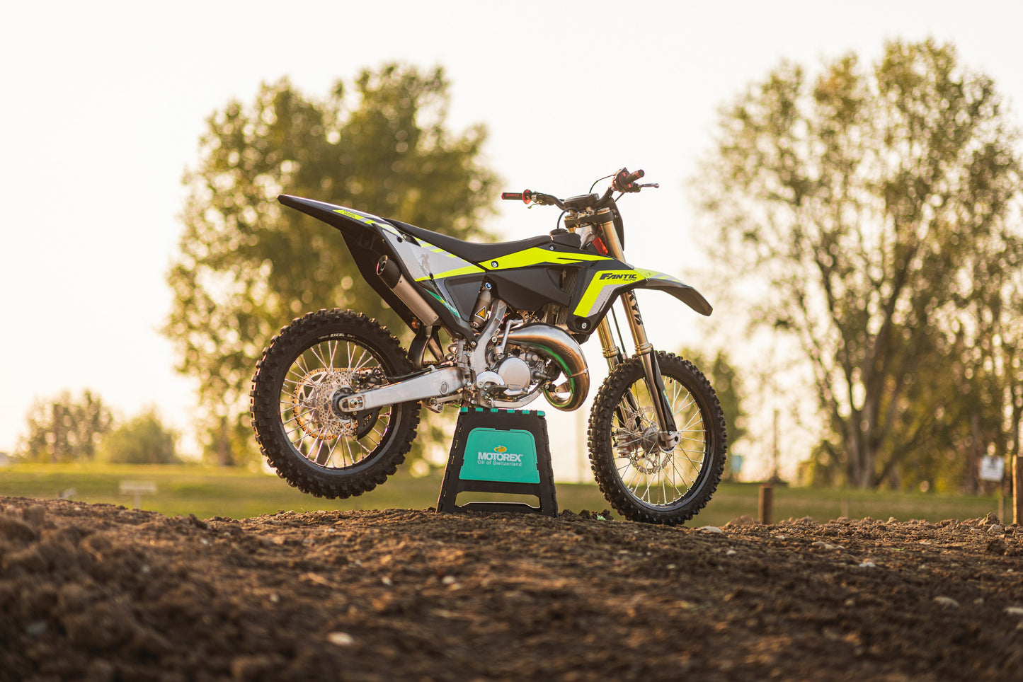 FANTIC XX125 MY24 BLACK EDITION