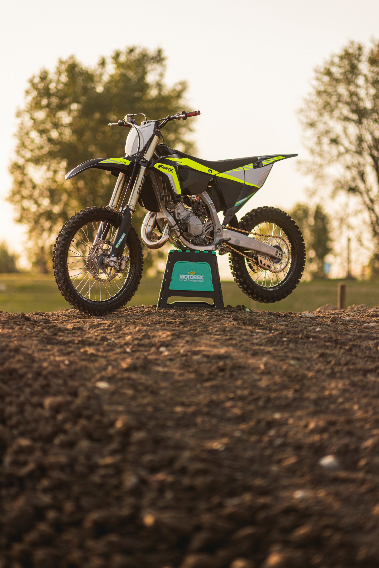 FANTIC XX125 MY24 BLACK EDITION